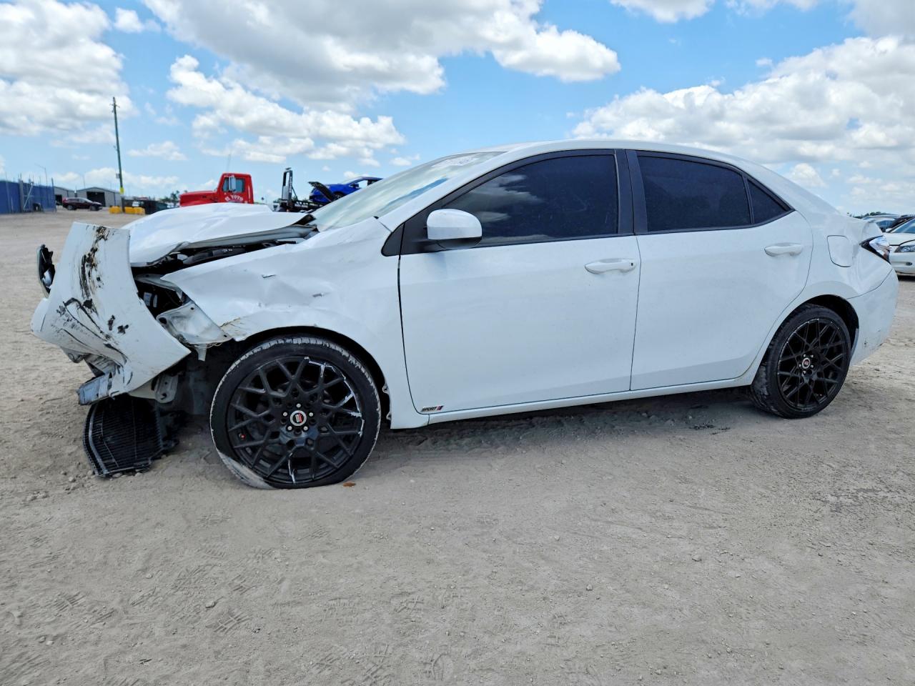 Salvage Toyota Corolla Image