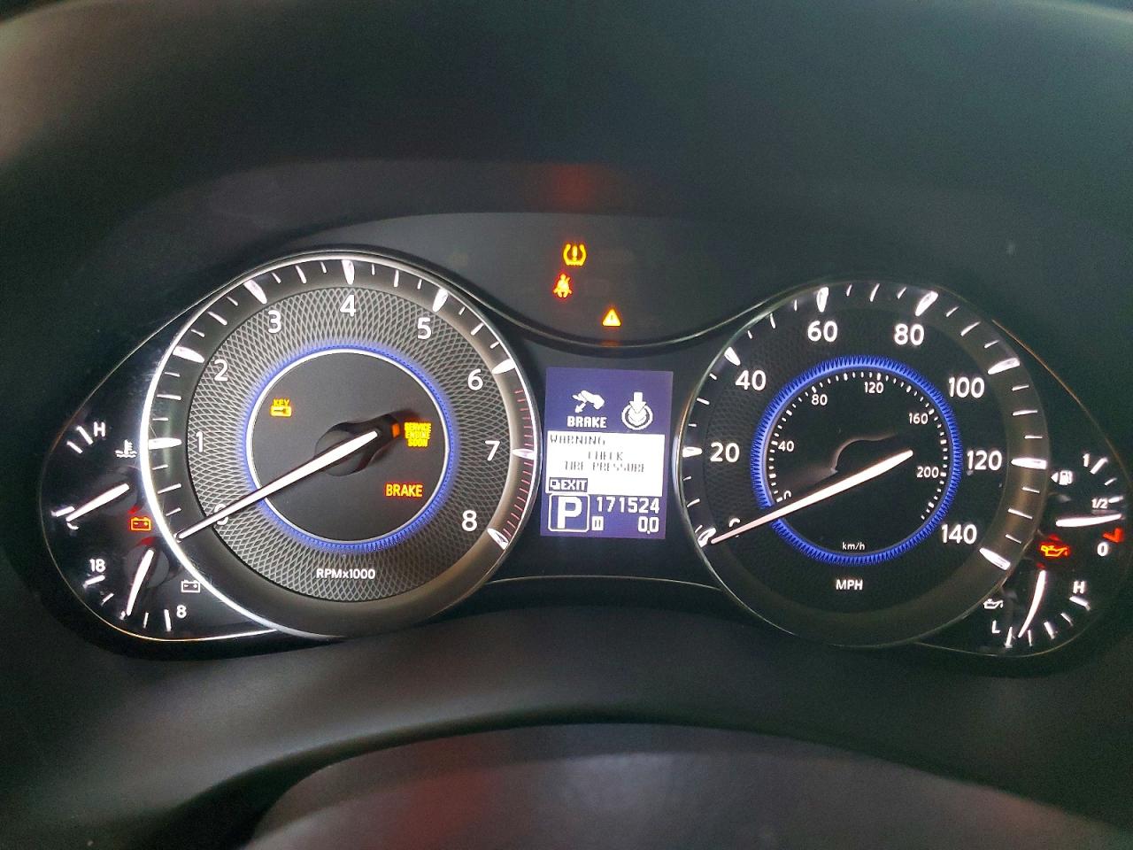 INFINITI Qx