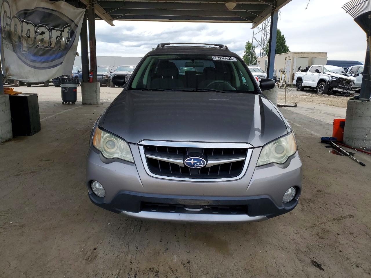 Subaru Outback 2.5i