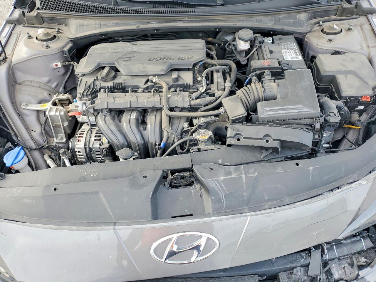 Hyundai ELANTRA Sel