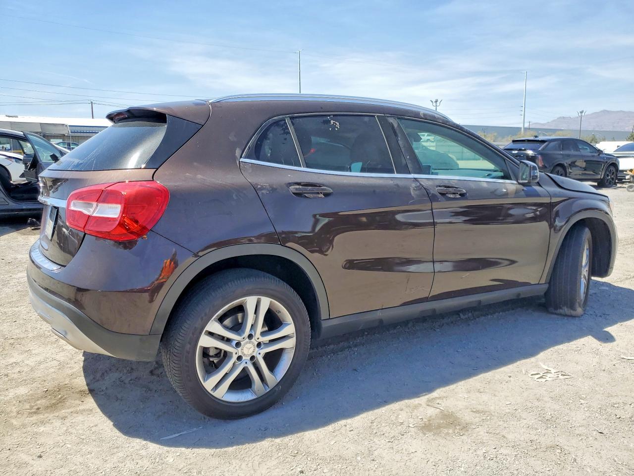 Mercedes-Benz GLA 250