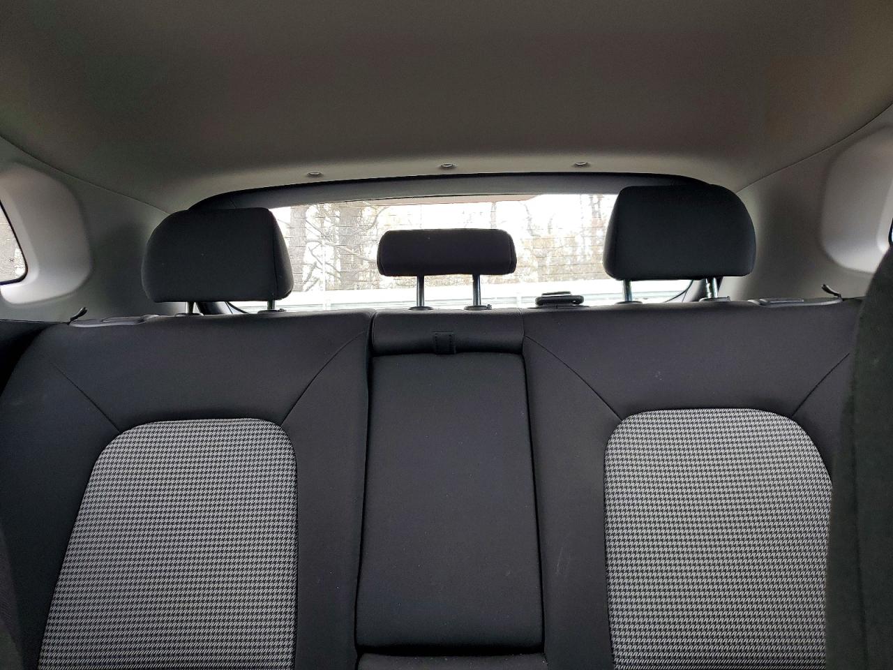 Hyundai KONA Se