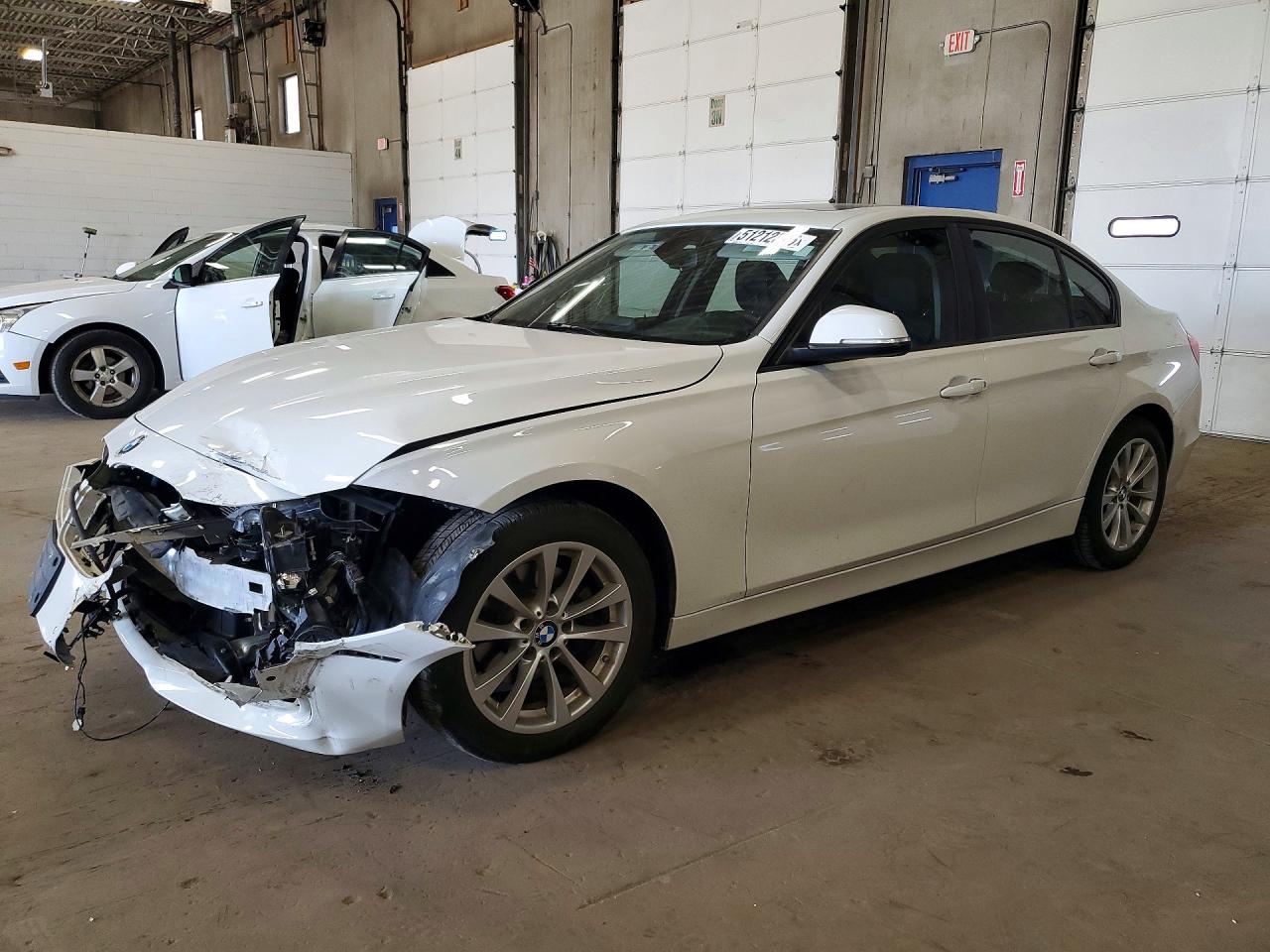 Salvage BMW 3 Series Image