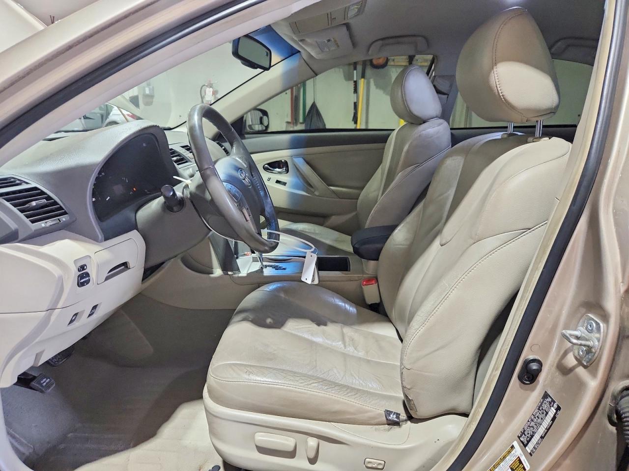 Toyota Camry Hybrid