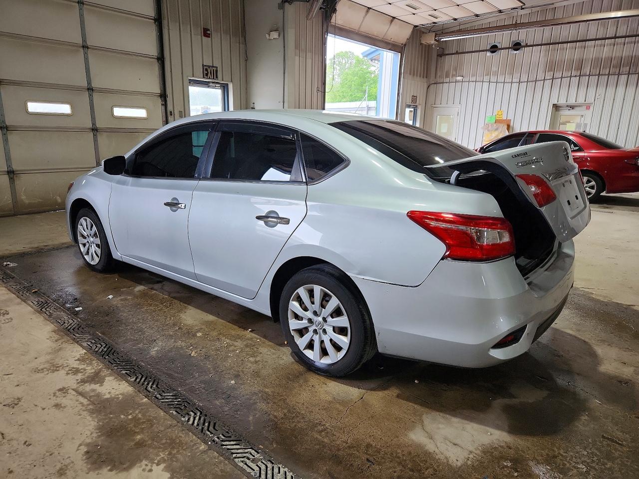 Nissan Sentra S