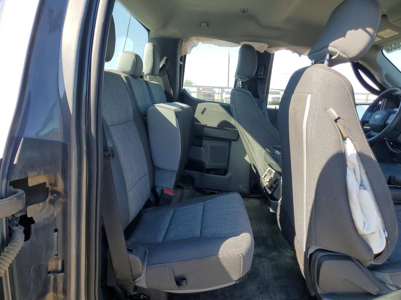 Ford F-150 Super Cab