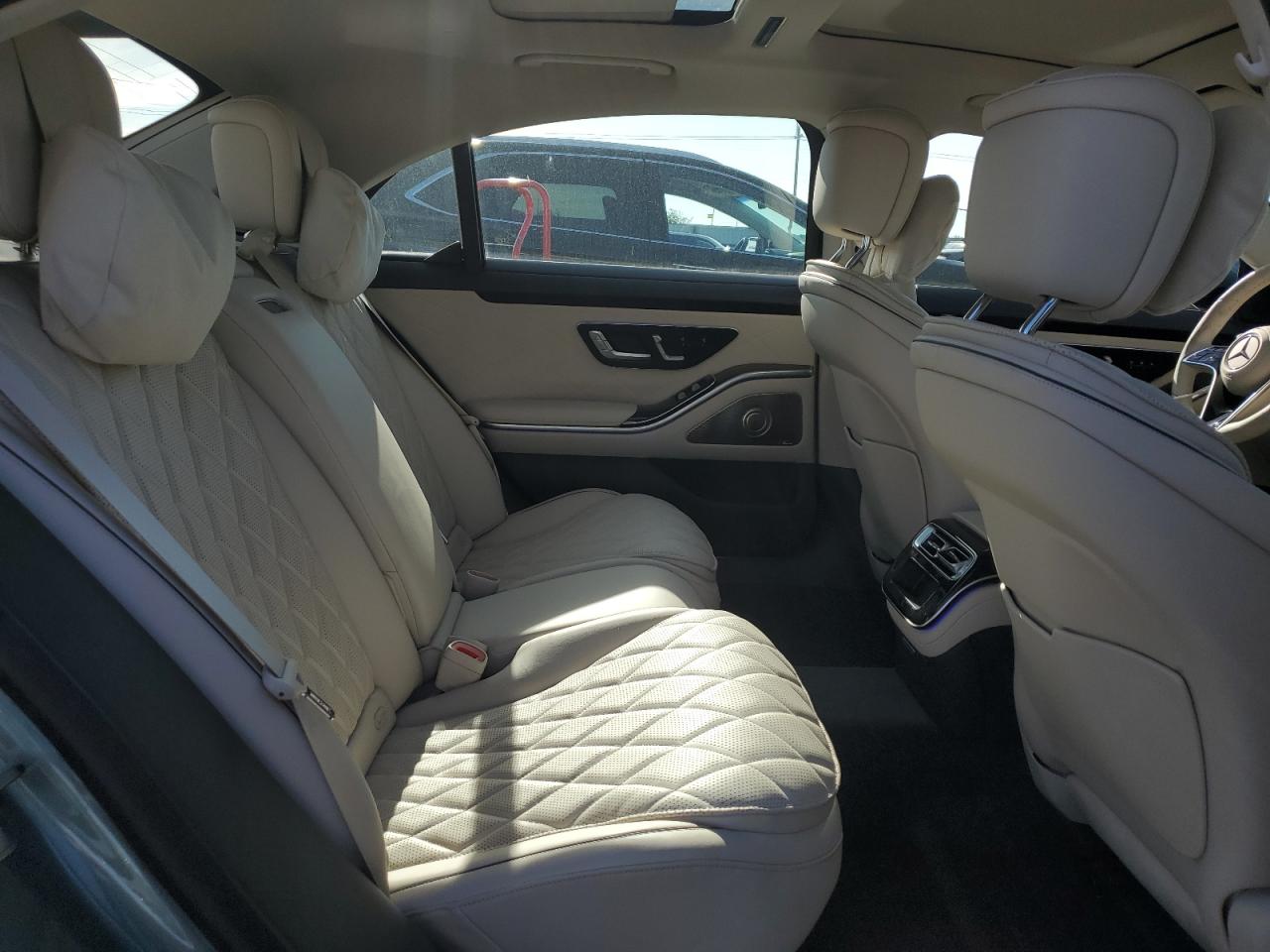 Mercedes-Benz S-Class 500 4matic