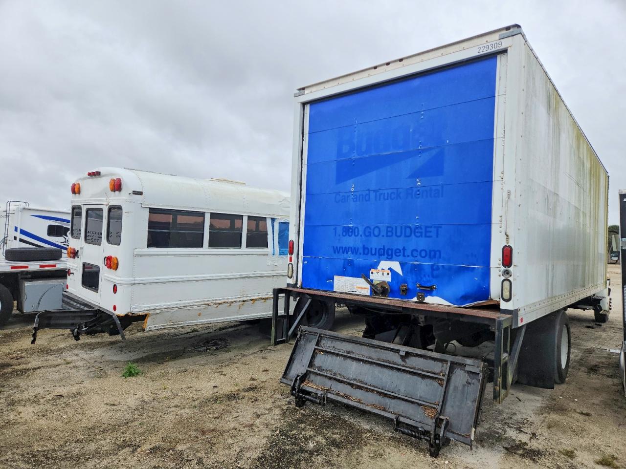 International 4300 4300