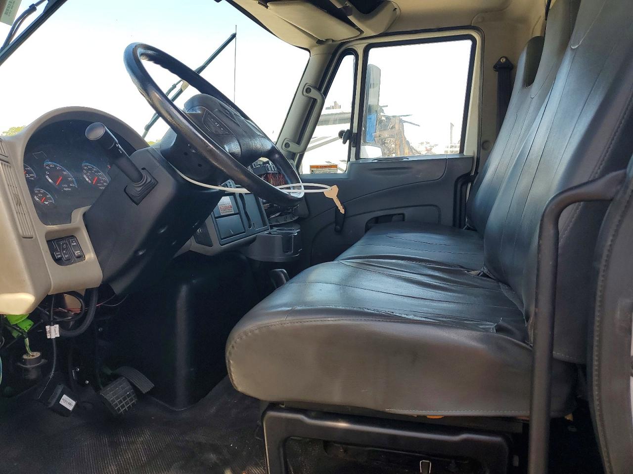 International 4300 4300