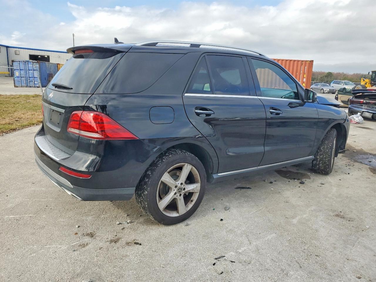 Mercedes-Benz GLE 350