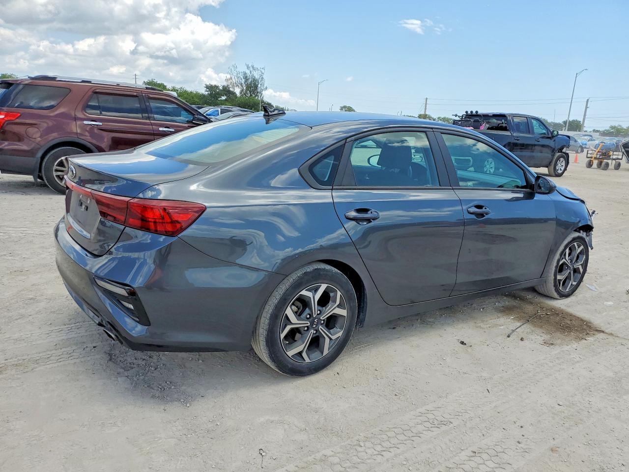 Kia Forte Lxs