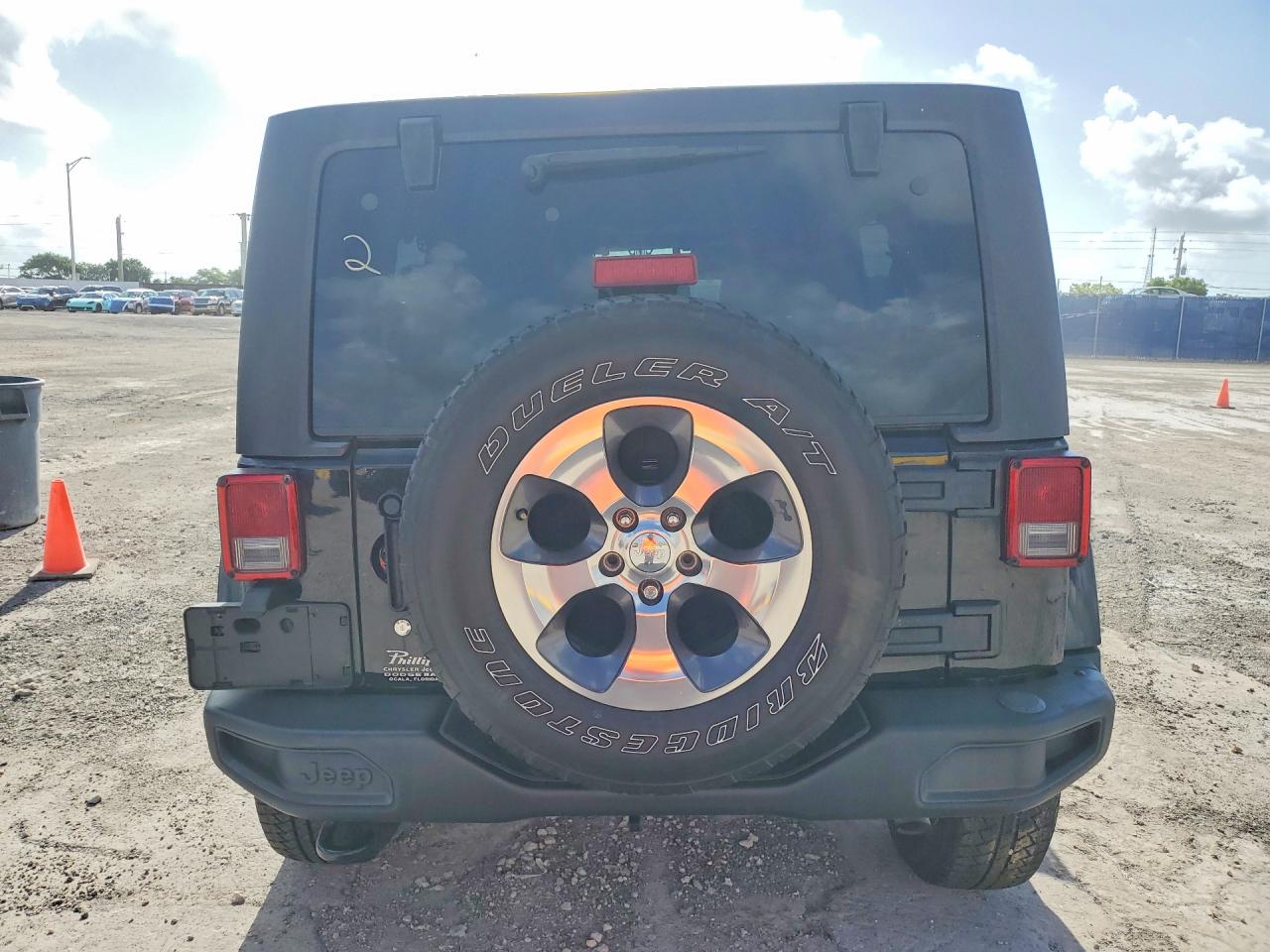 Jeep Wrangler Sahara