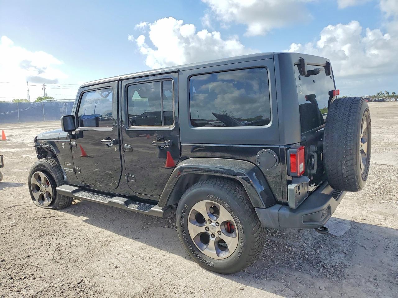 Jeep Wrangler Sahara