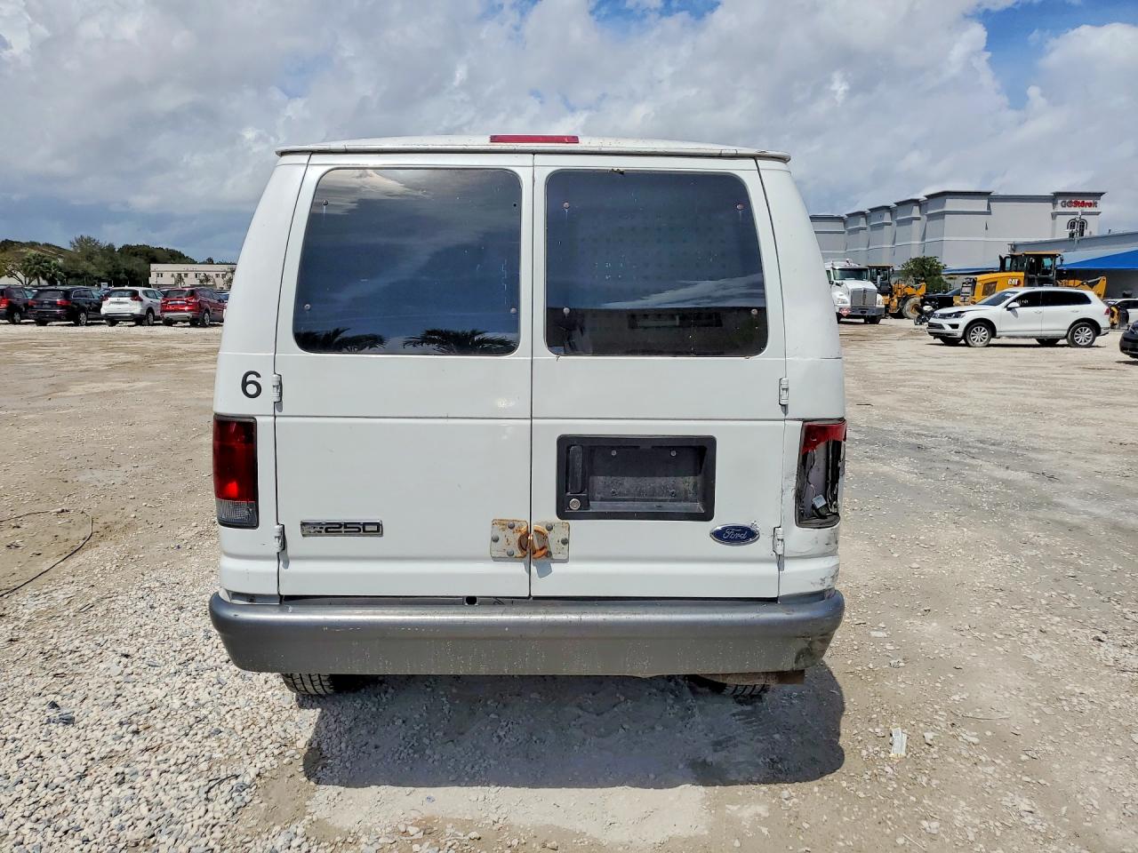 Ford E-250