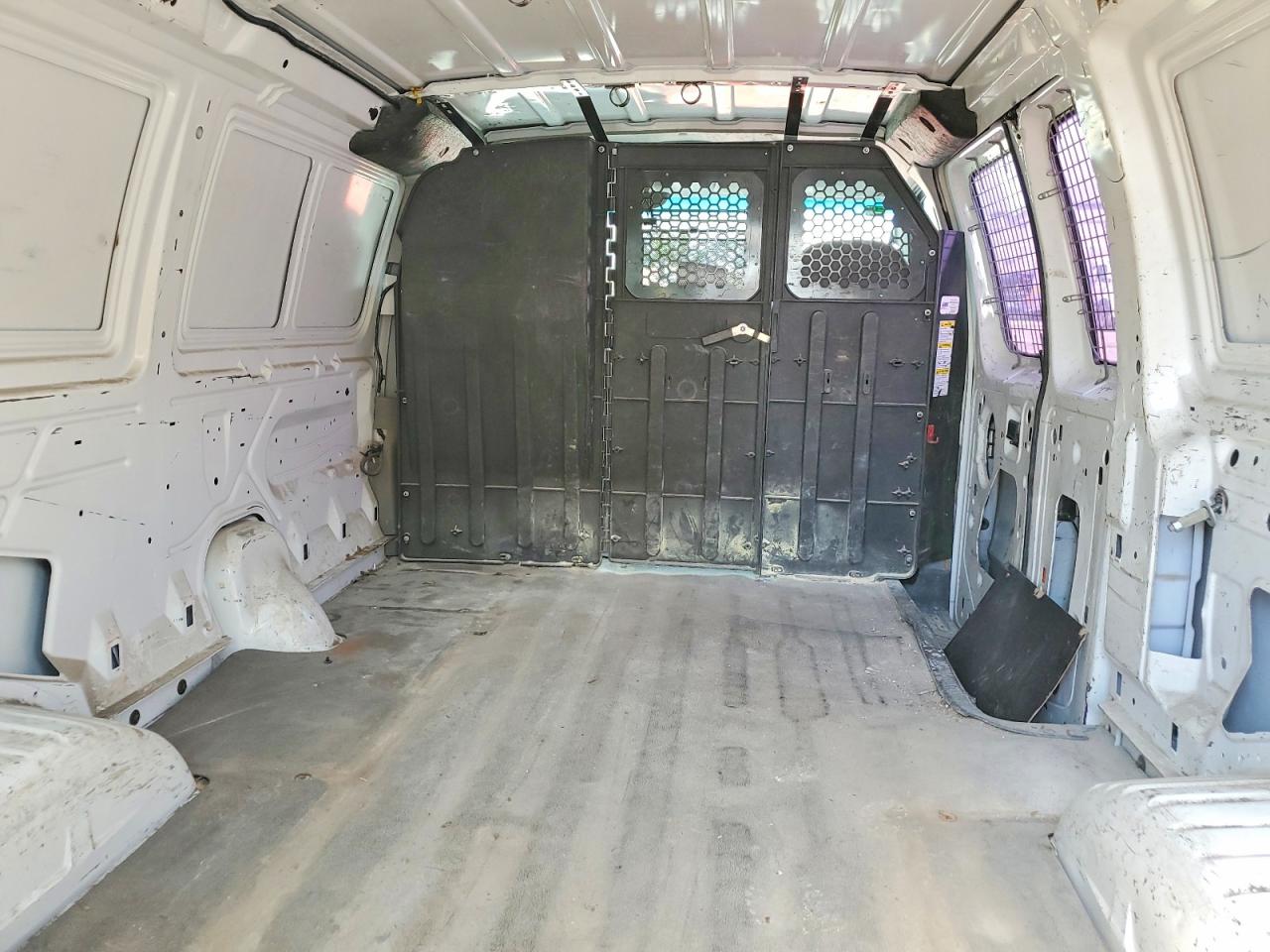 Ford E-250