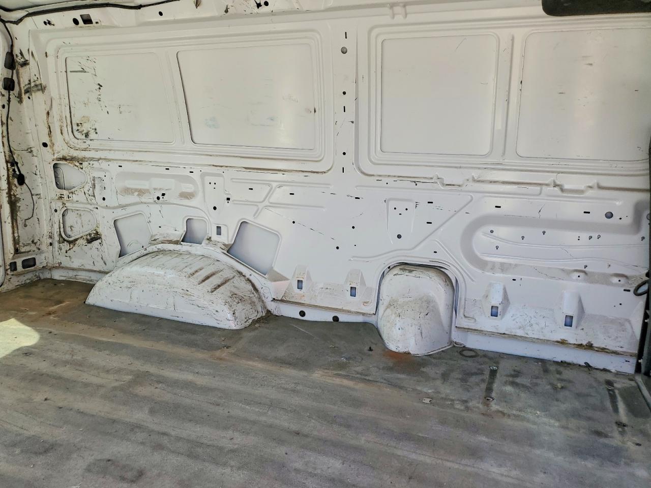 Ford E-250
