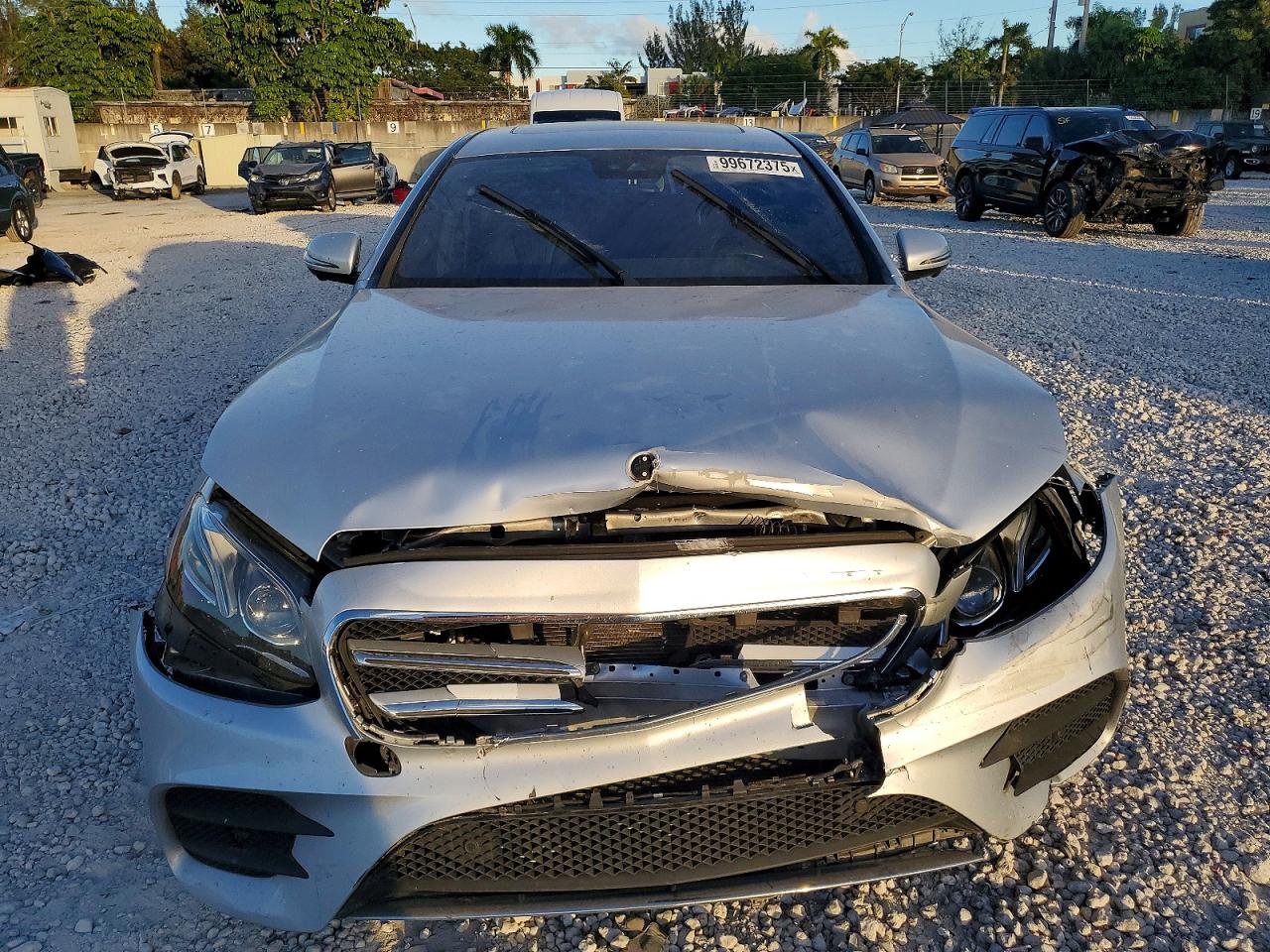 Mercedes-Benz E-Class 300