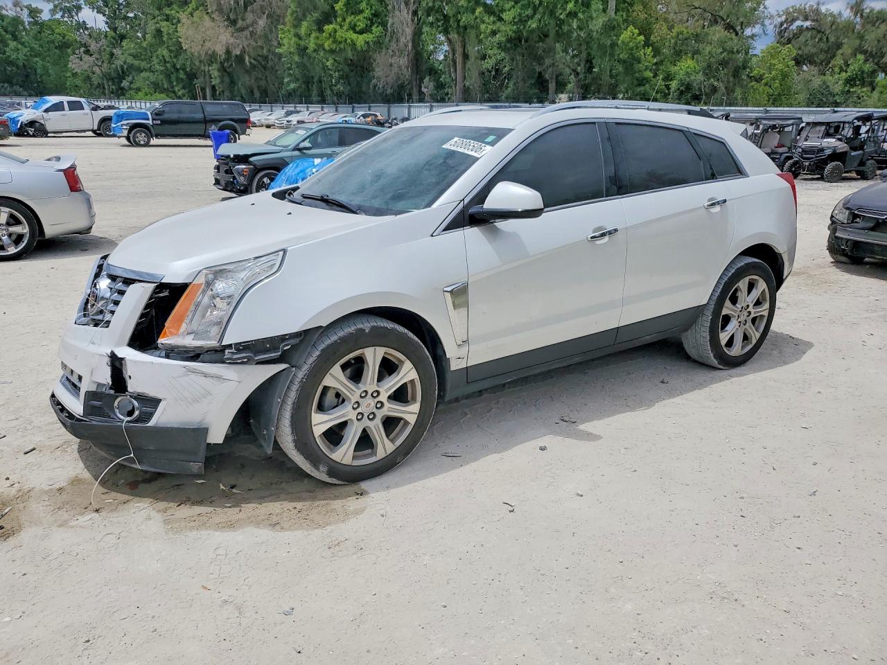 Salvage Cadillac SRX Image