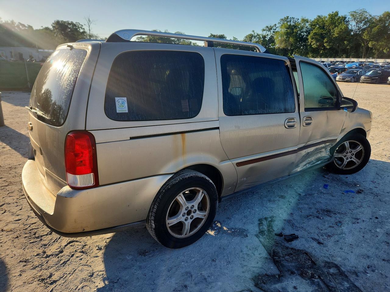 Chevrolet Uplander Lt