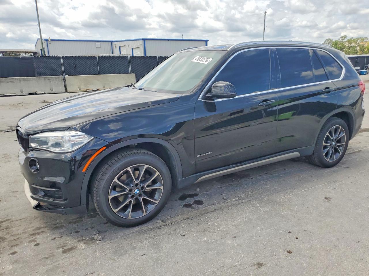 Salvage BMW X Series Image