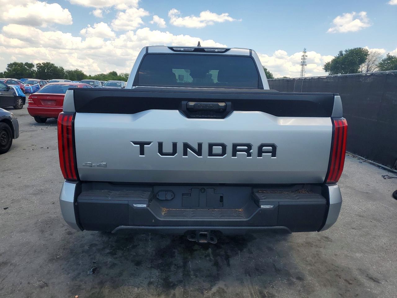 Toyota Tundra Sr5