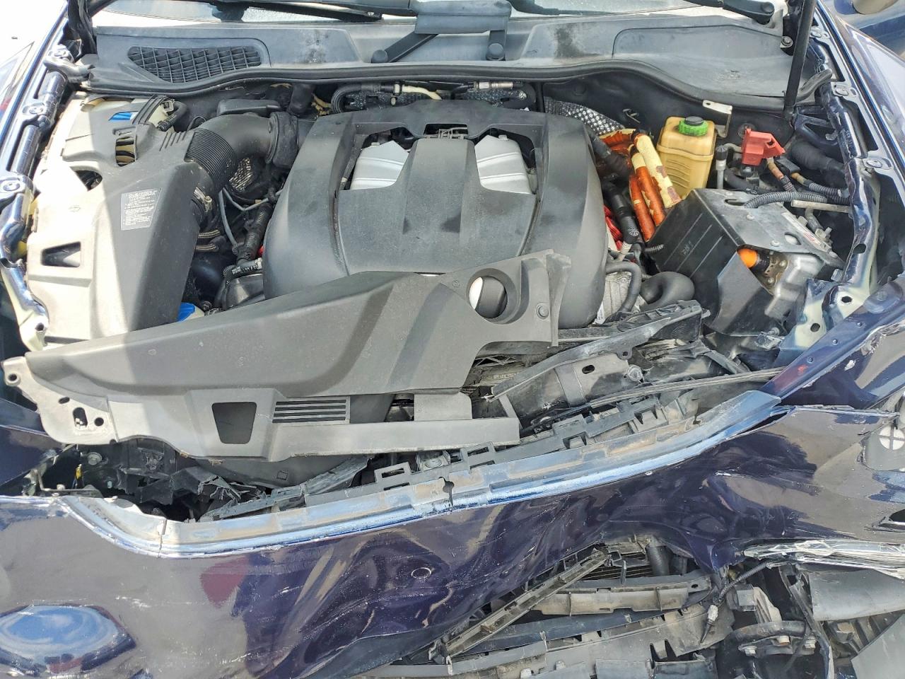 Porsche Cayenne S Hybrid