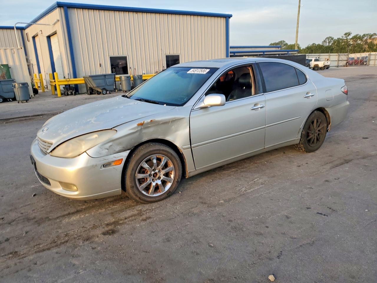 Salvage Lexus Es Image