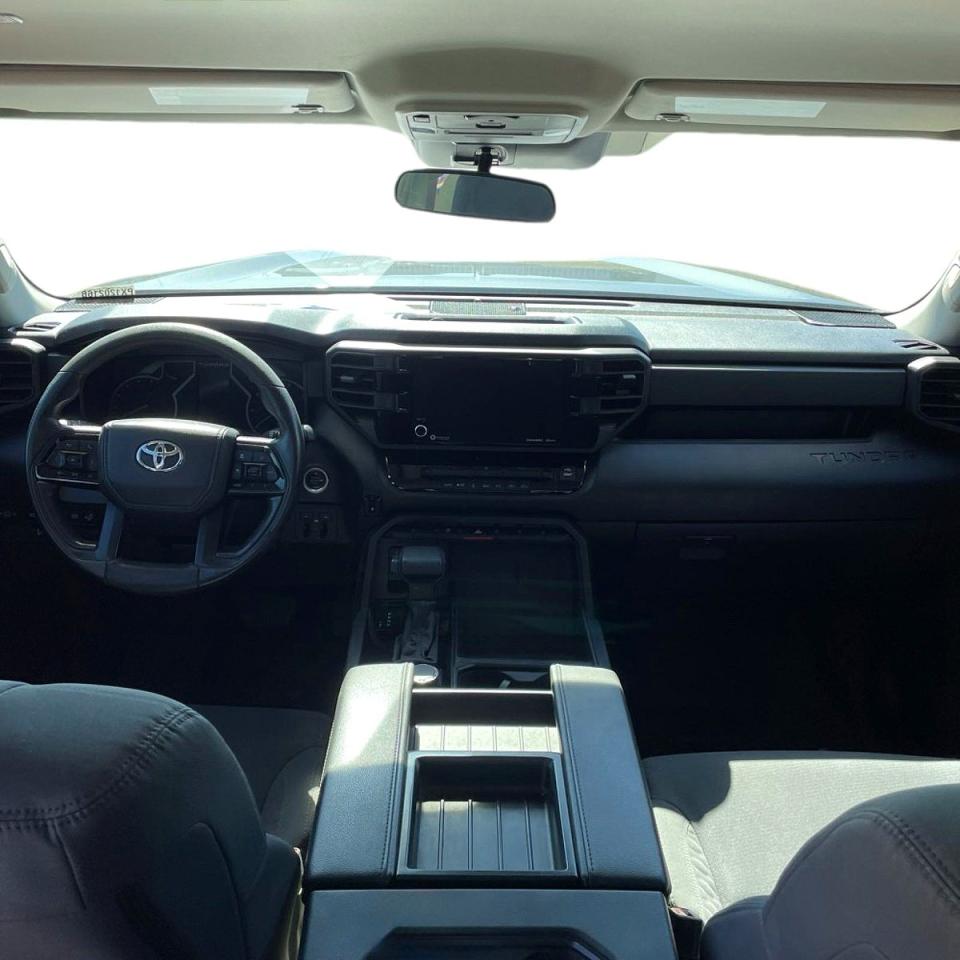 Toyota Tundra Sr5