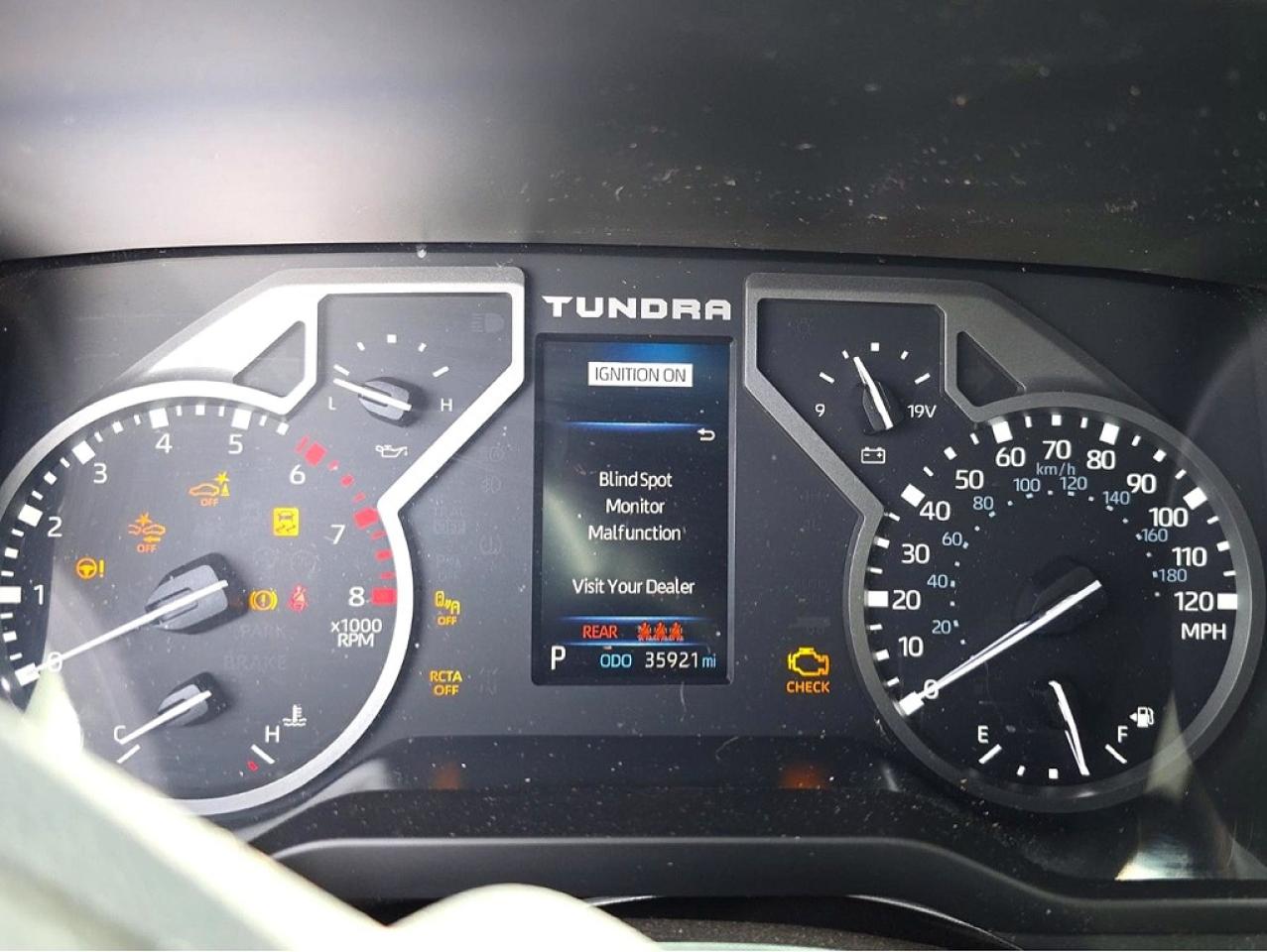 Toyota Tundra Sr5