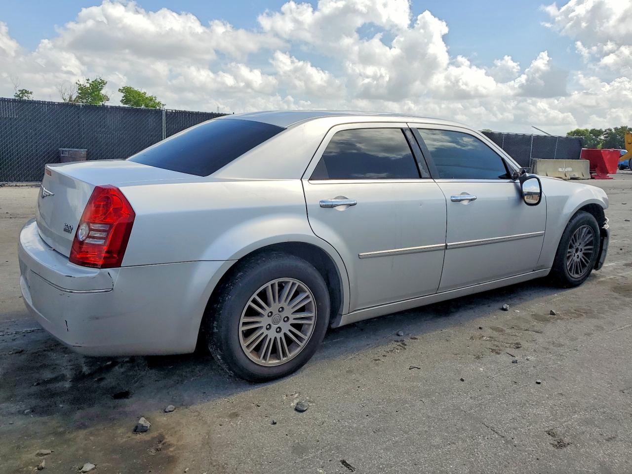 Chrysler 300 Touring