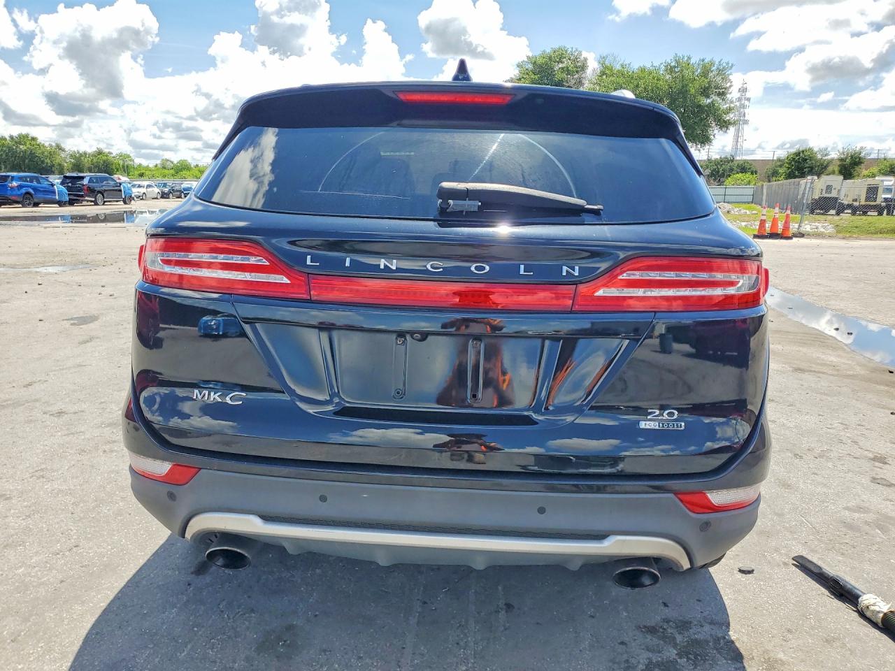 Lincoln MKZ Reserve