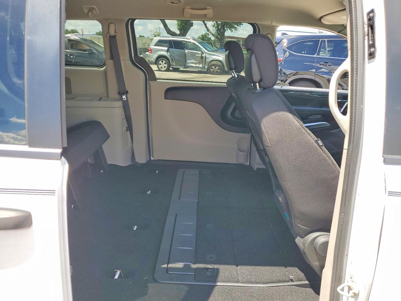 Dodge Caravan Se