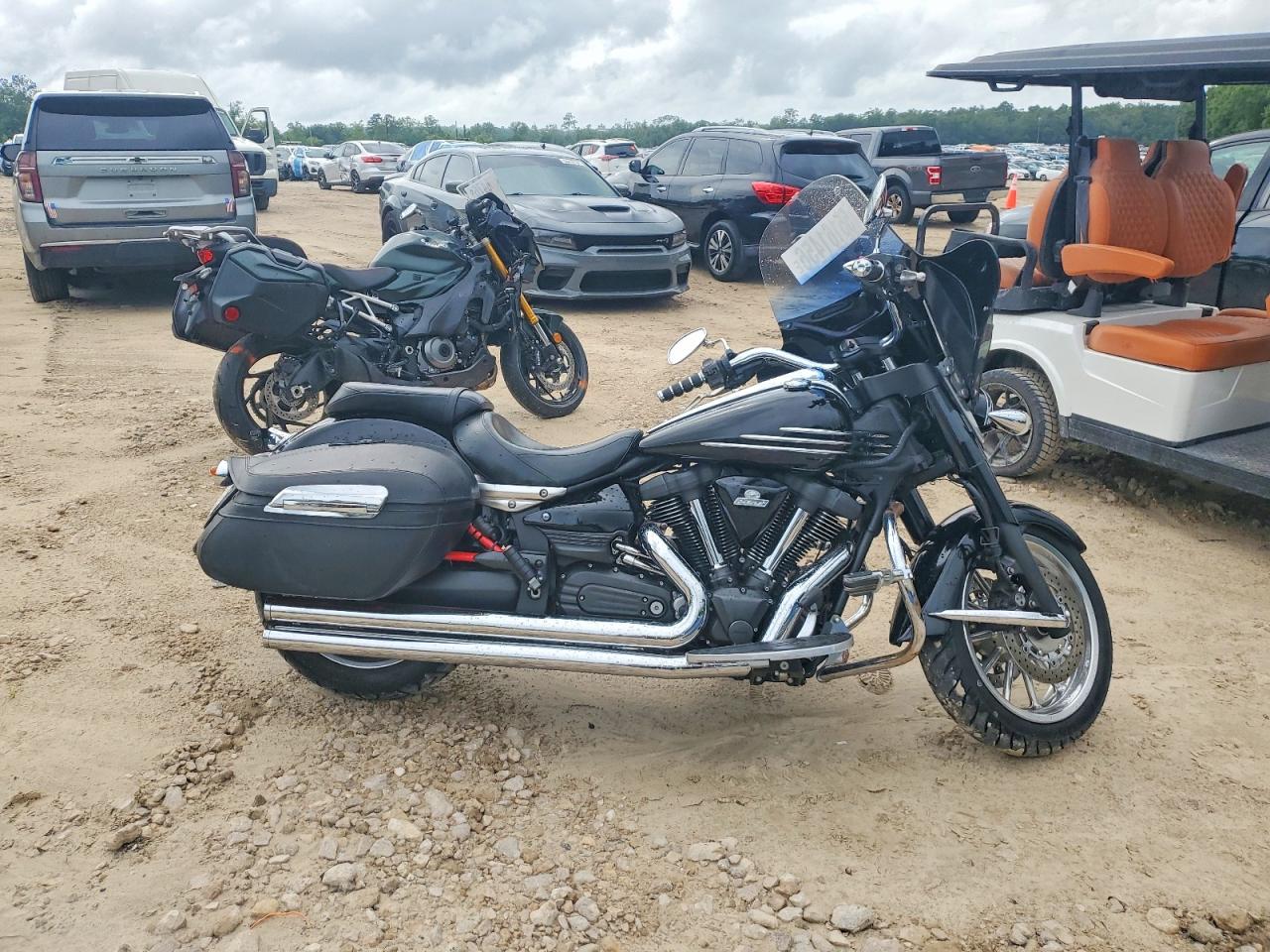 Salvage Yamaha Xv1900 Image
