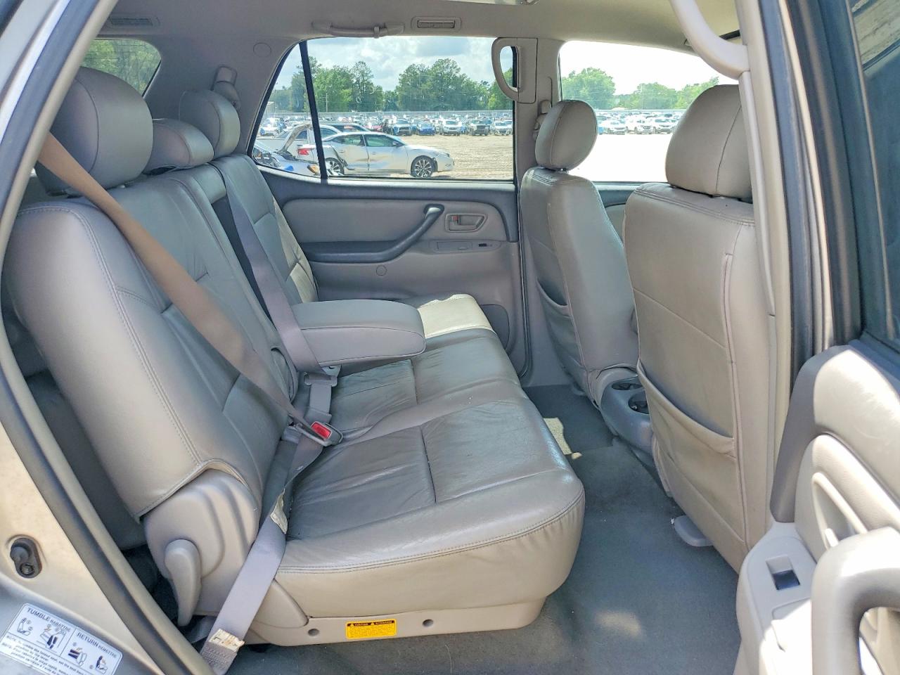 Toyota Sequoia Sr5