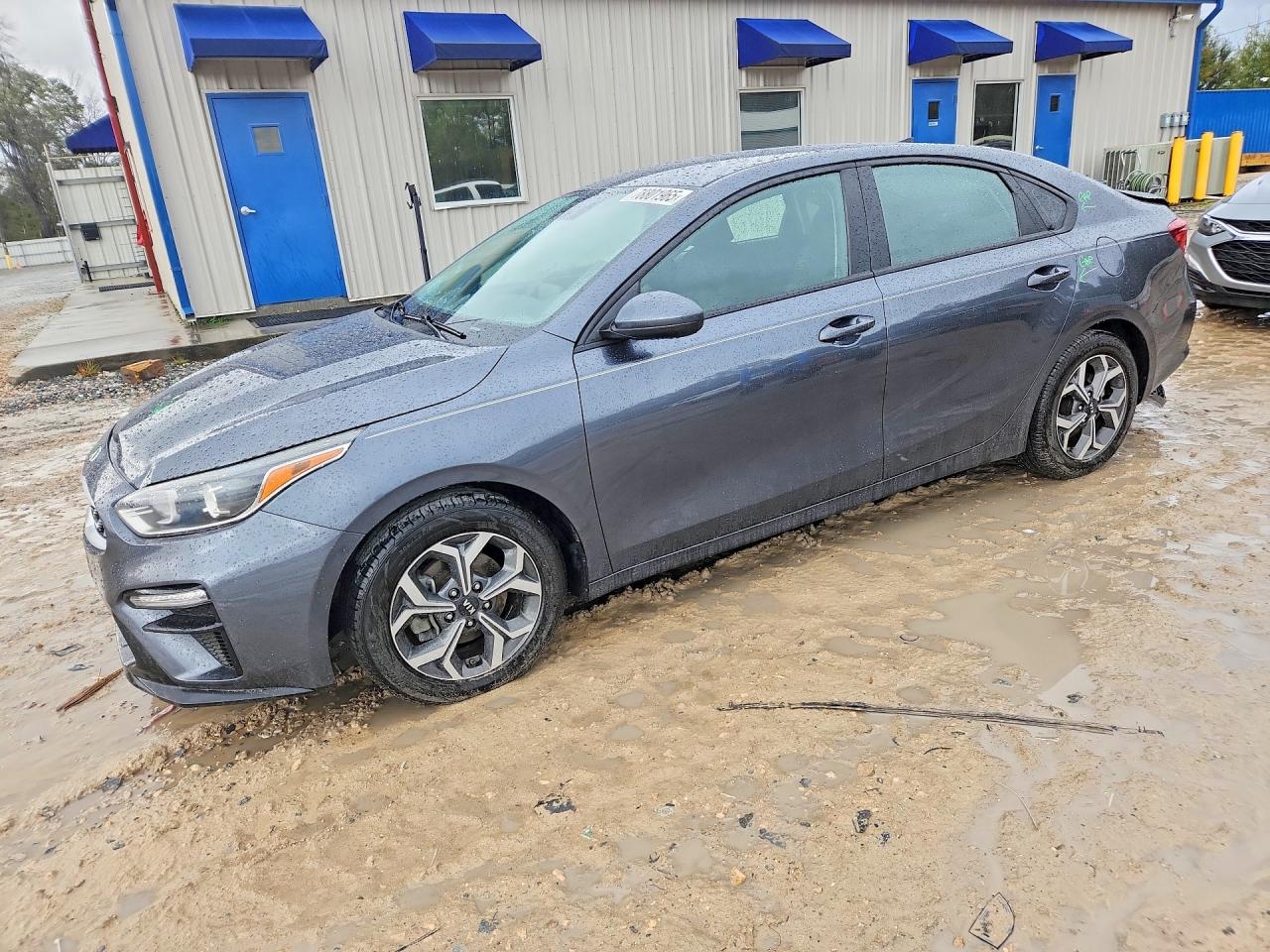 Salvage Kia Forte Image