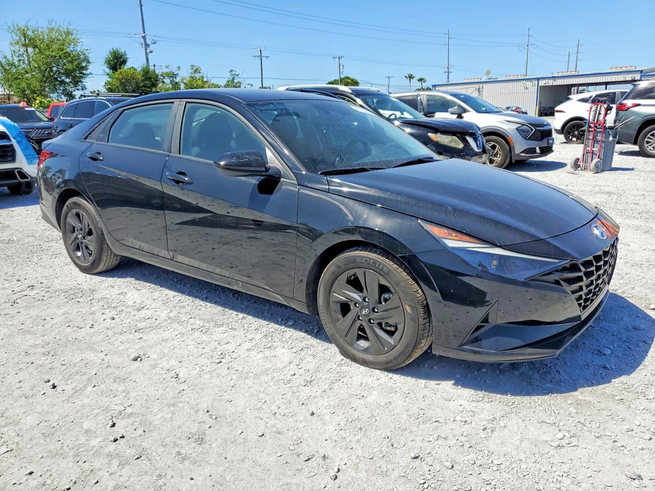 Hyundai ELANTRA Sel