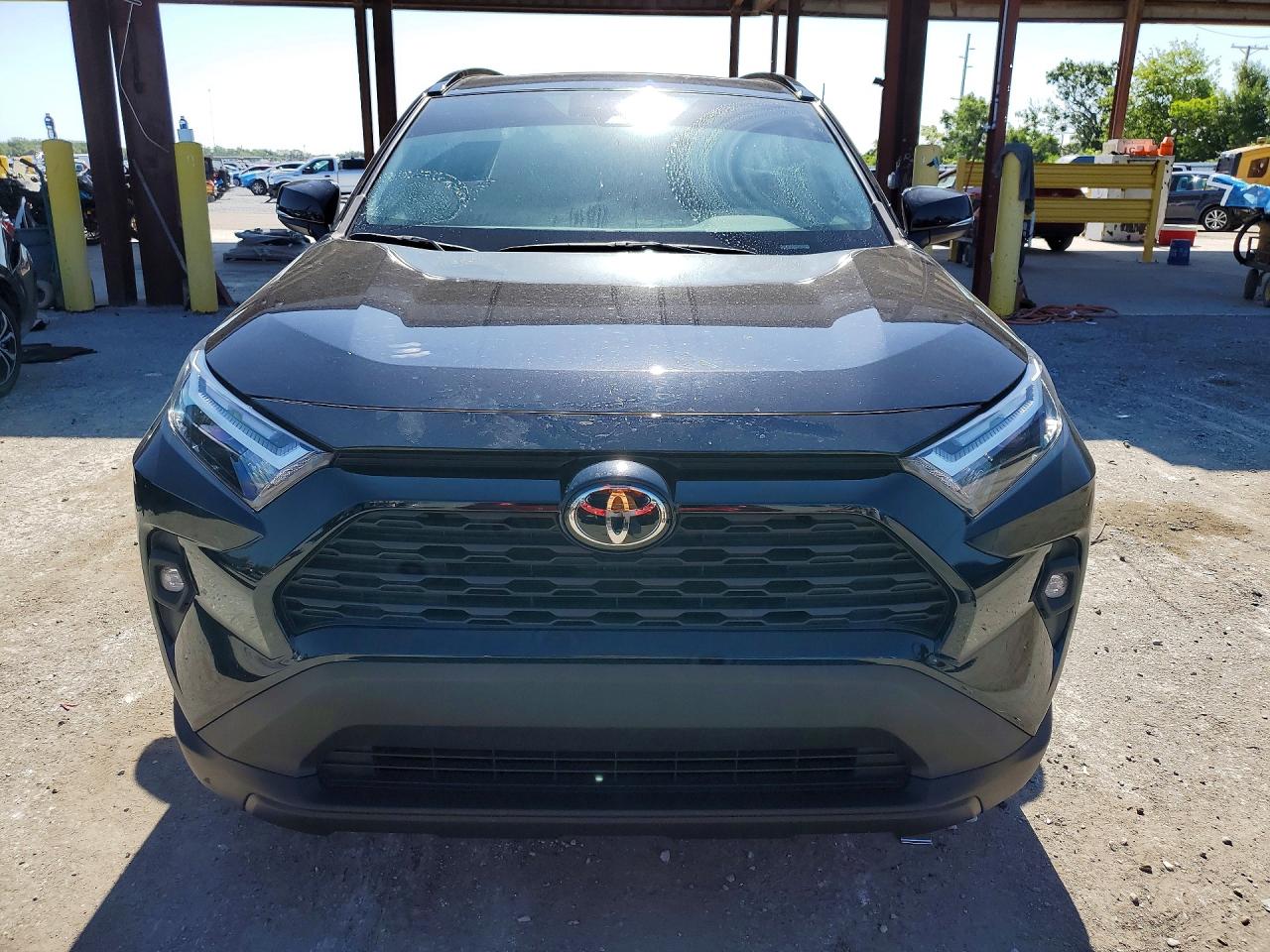 Toyota RAV4 Xle Premium