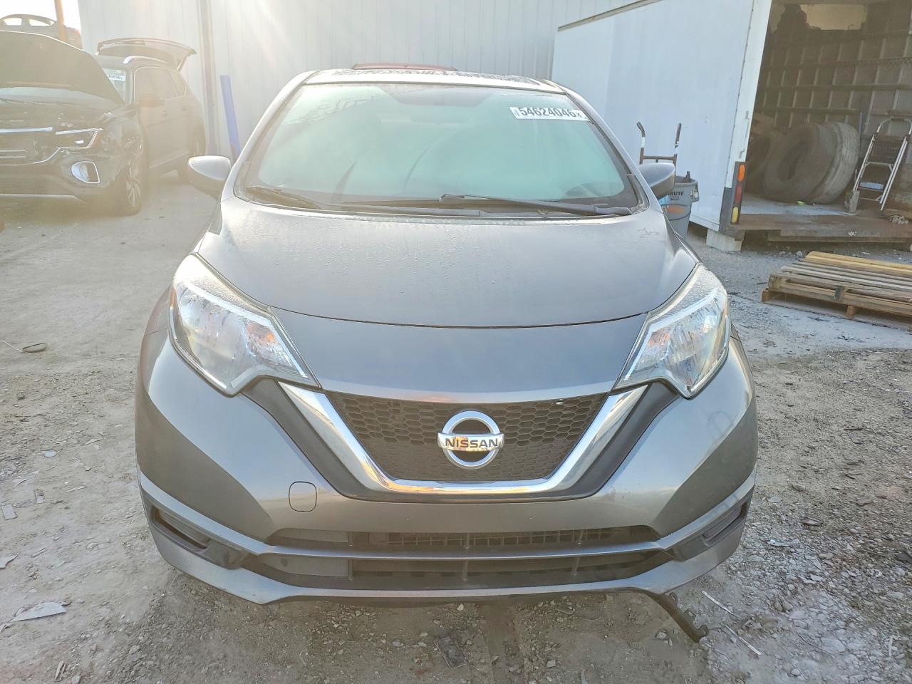 Nissan Versa Sv