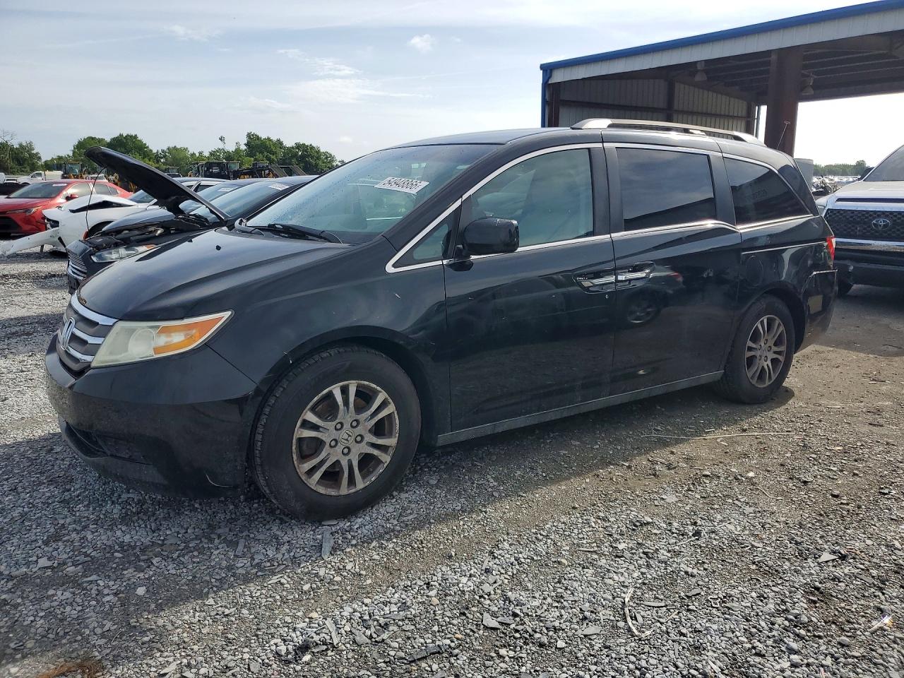 Salvage Honda Odyssey Image