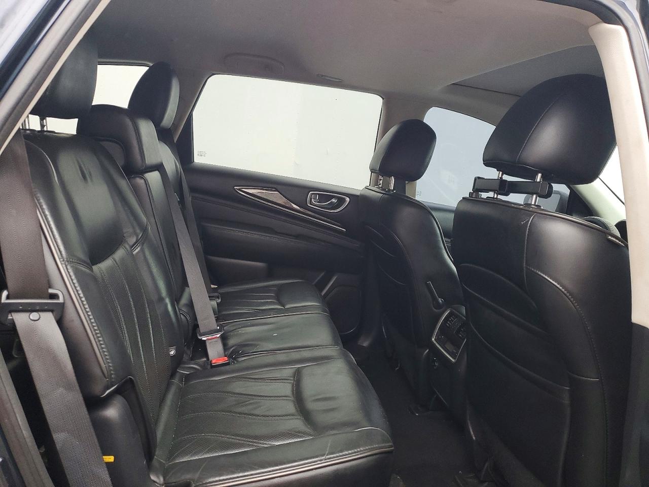 INFINITI Qx Base