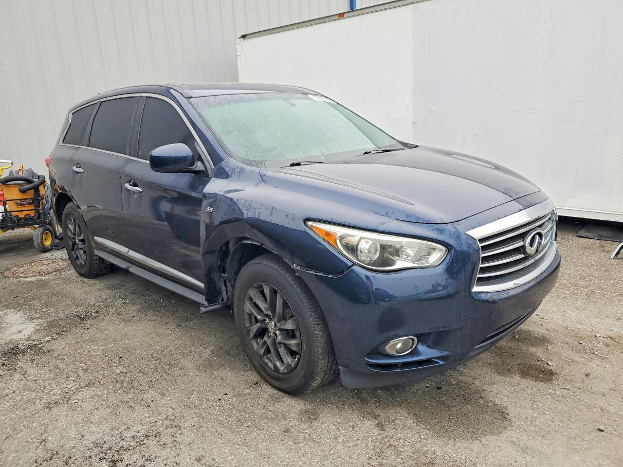 INFINITI Qx Base