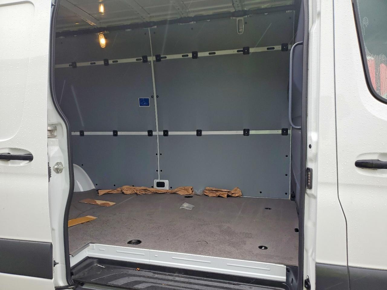 Mercedes-Benz Sprinter 2500