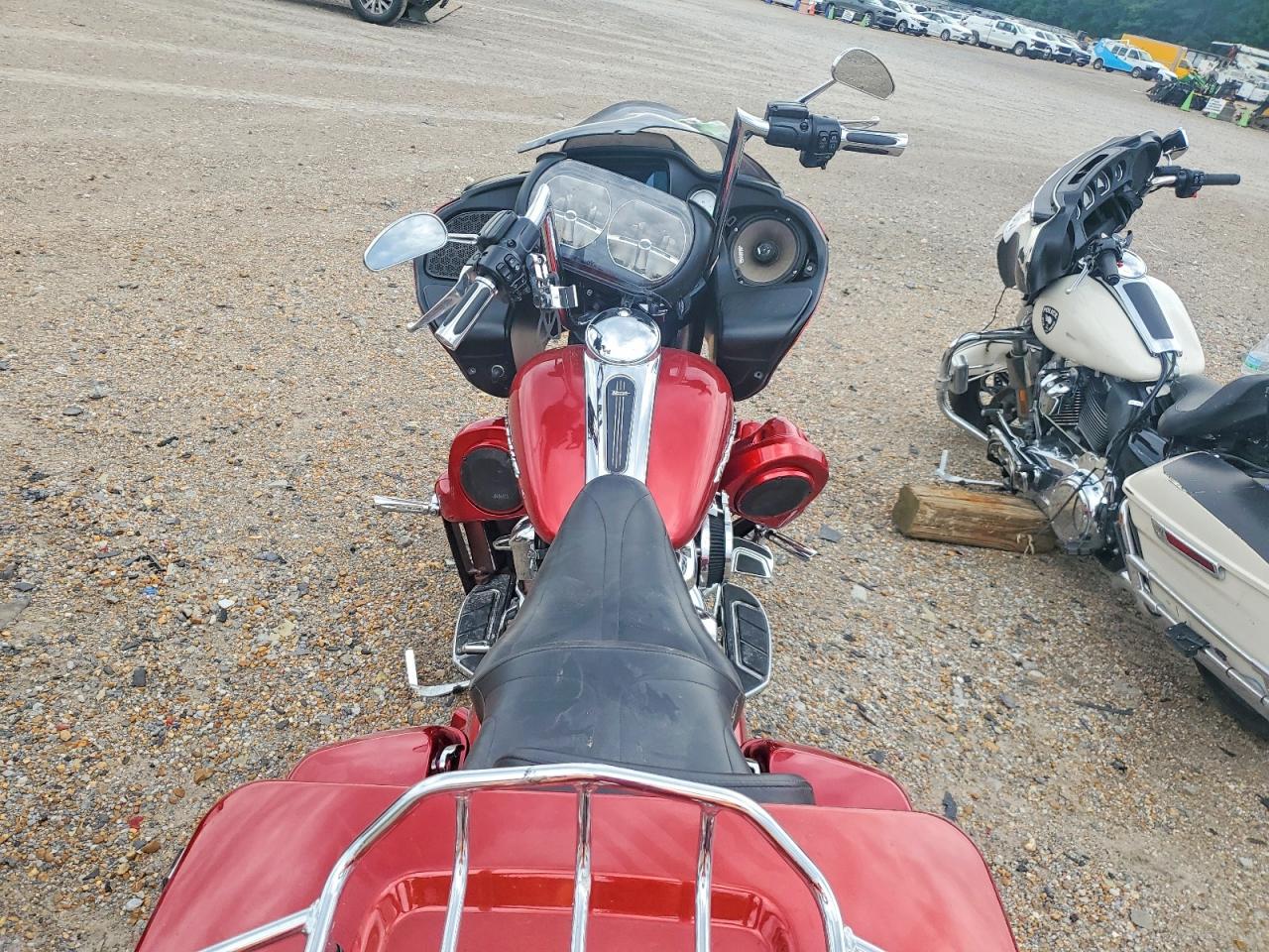 Harley-Davidson Fl