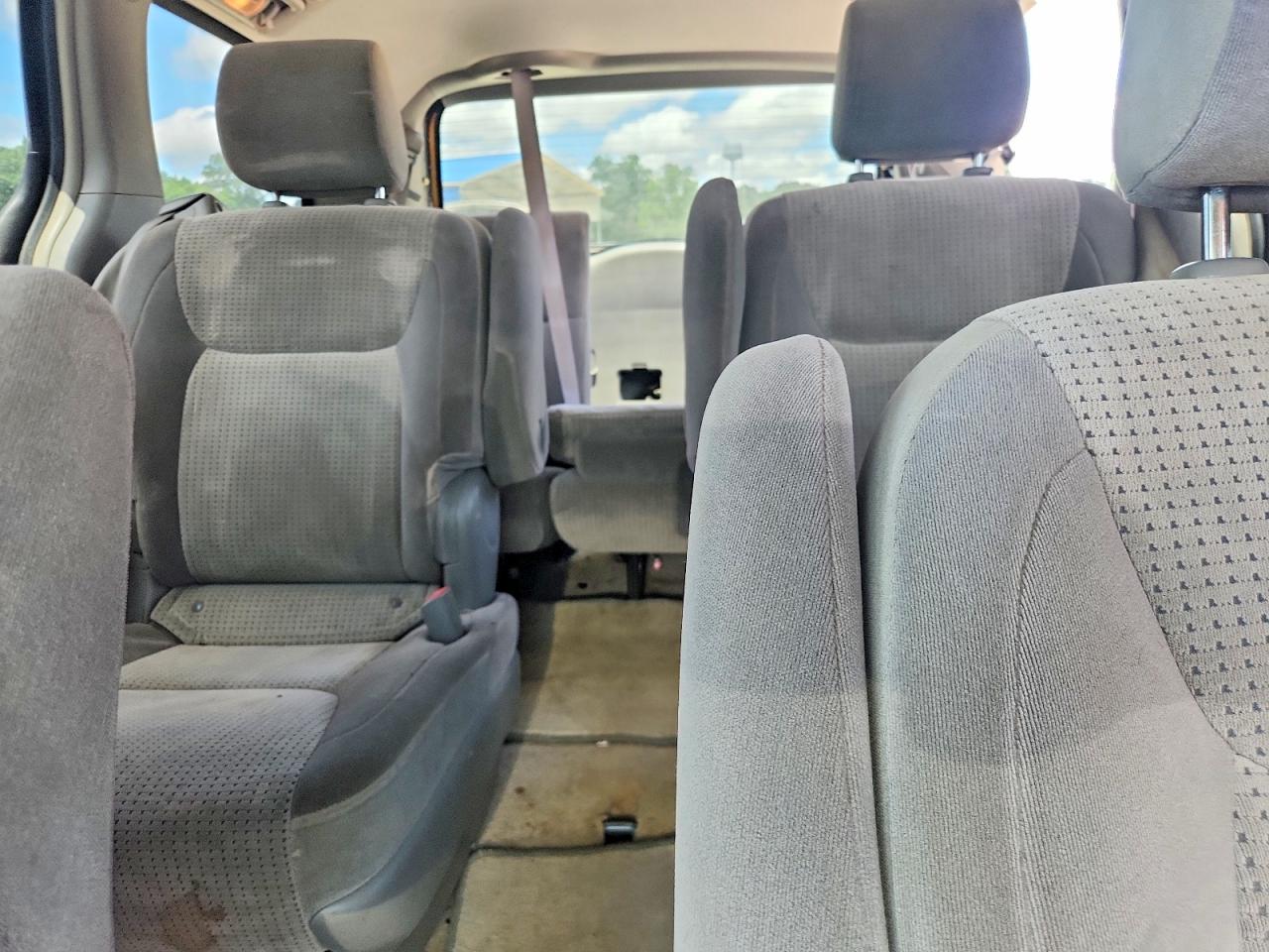 Toyota Sienna Le 7-passenger