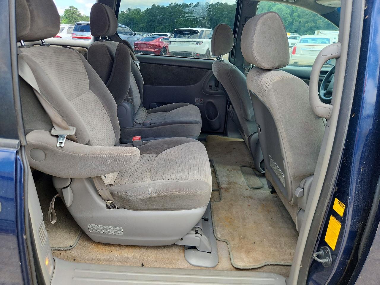 Toyota Sienna Le 7-passenger