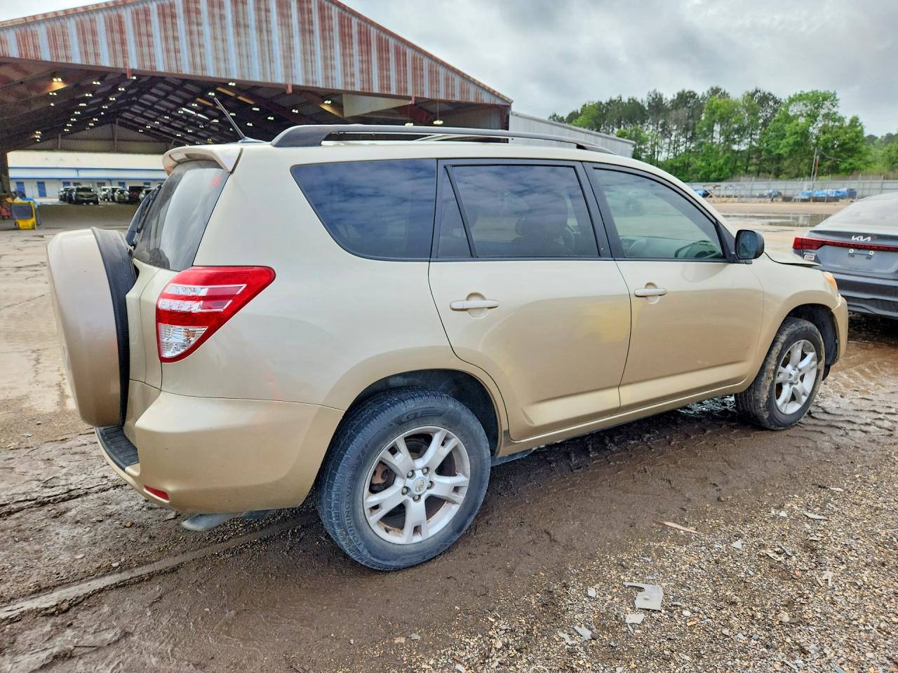 Toyota RAV4 Base