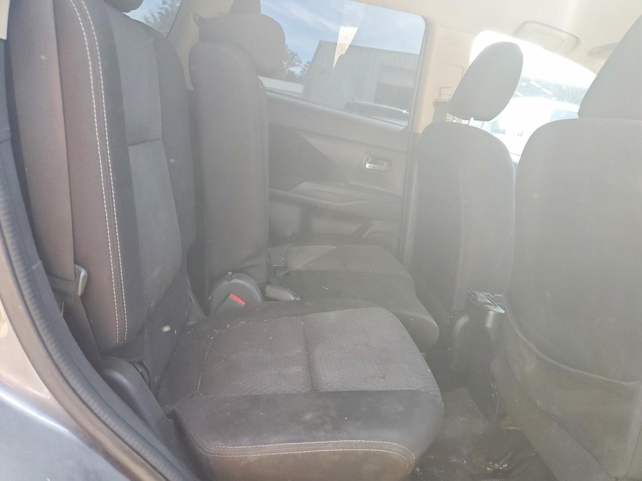 Mitsubishi Outlander Es