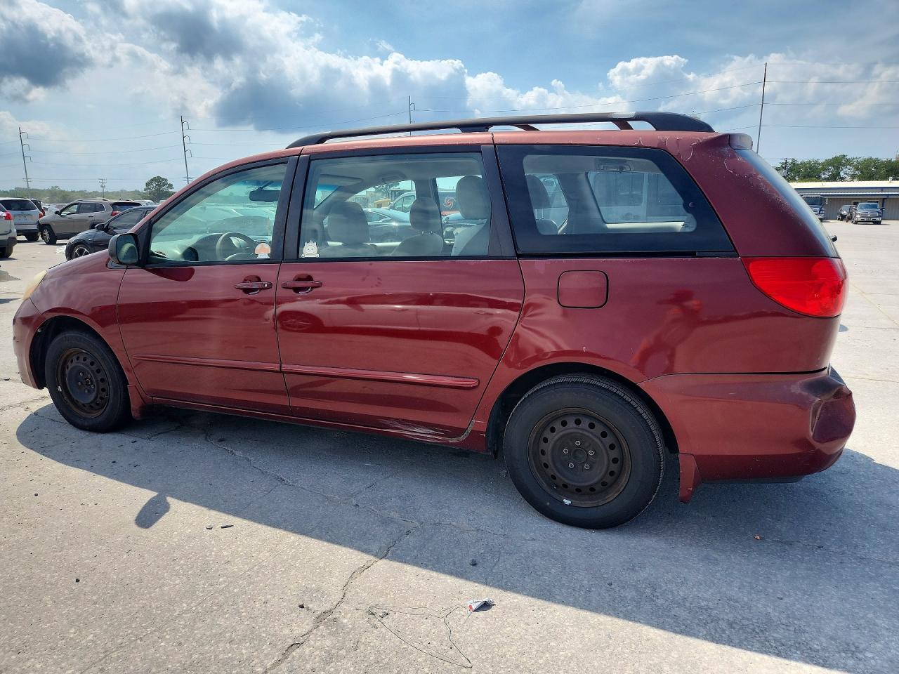 Toyota Sienna Ce 8-passenger