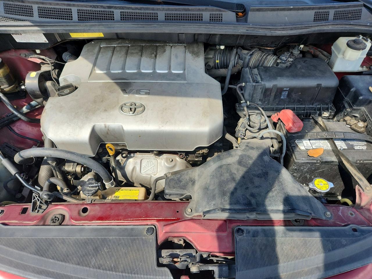 Toyota Sienna Ce 8-passenger