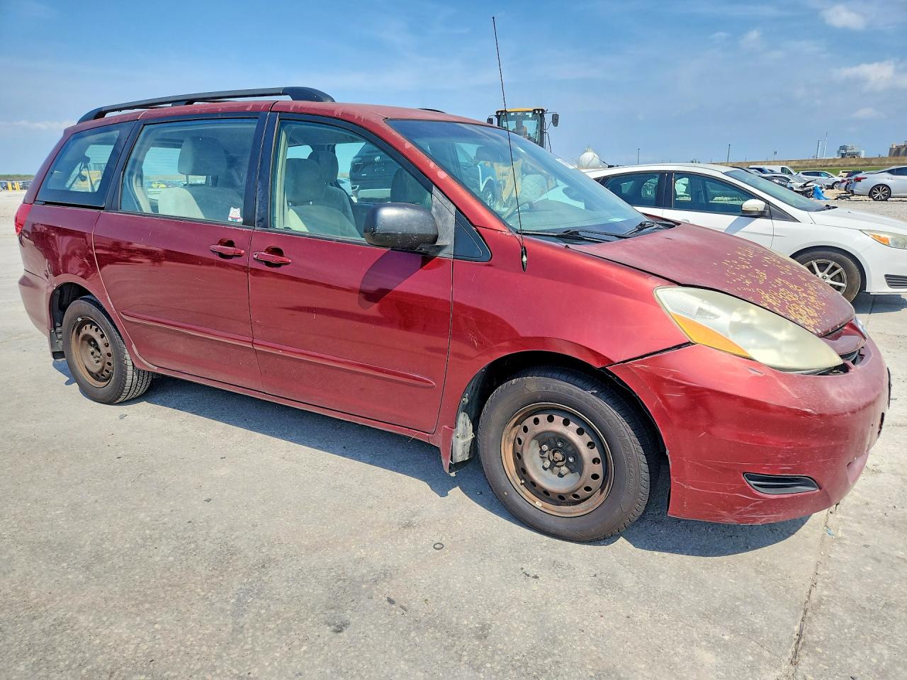 Toyota Sienna Ce 8-passenger